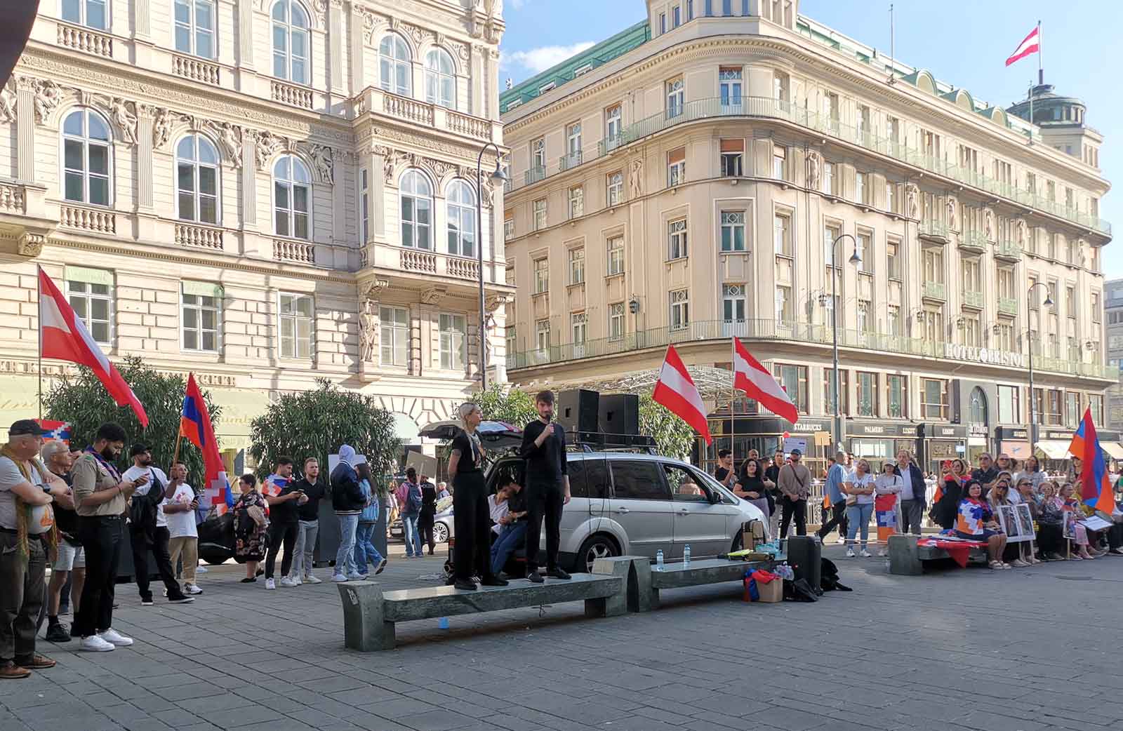 Demonstranten erheben Vorwürfe gegen Aserbaidschan wegen angeblicher 