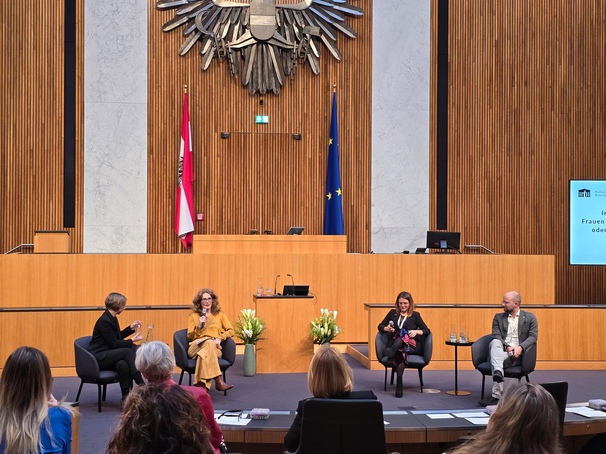 Internationale Frauentag-Veranstaltung im Nationalratssaal: „Frauen und KI – Diskriminierungsfalle oder feministischer Aufschwung“