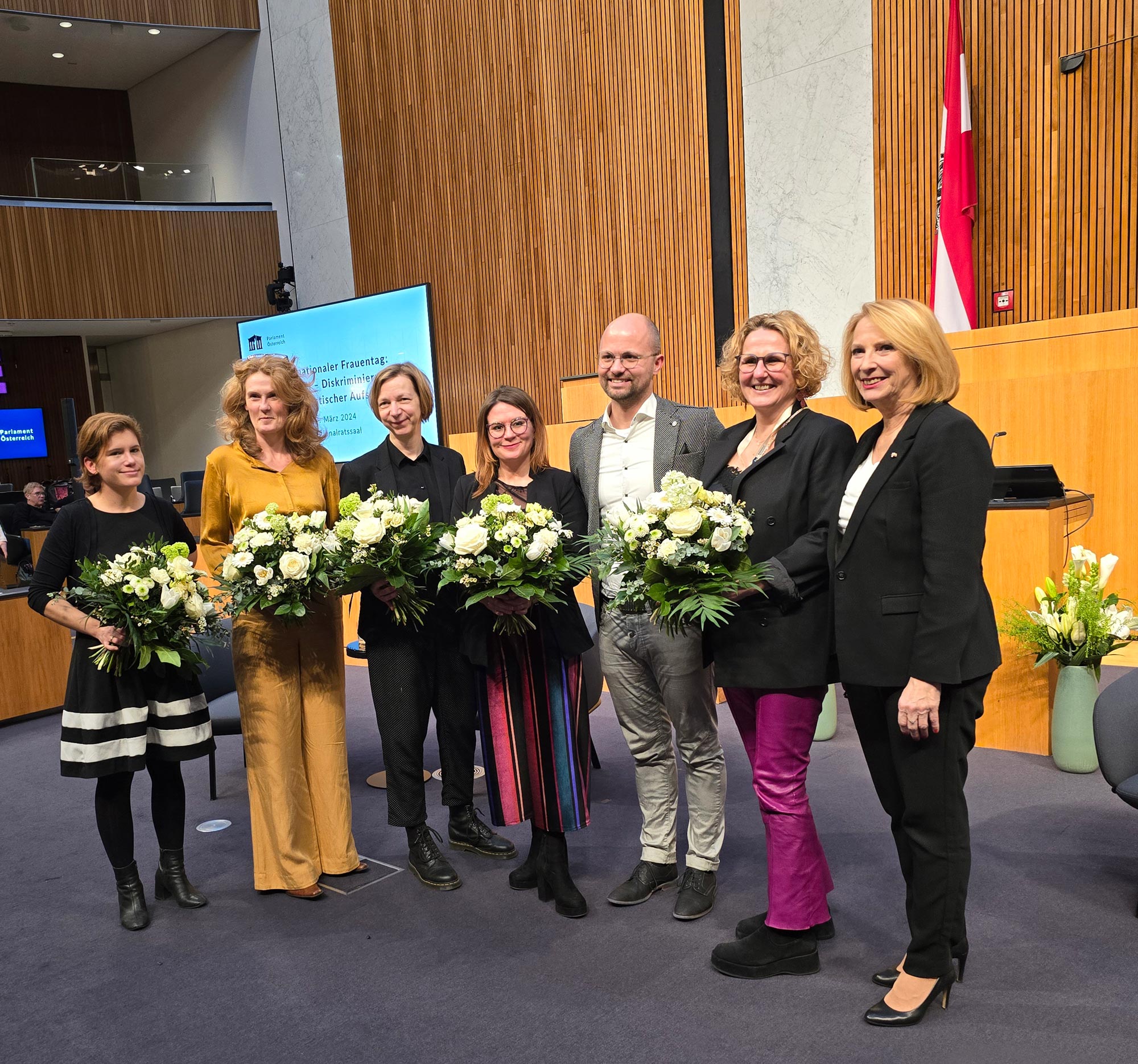 Internationale Frauentag-Veranstaltung im Nationalratssaal: „Frauen und KI – Diskriminierungsfalle oder feministischer Aufschwung“