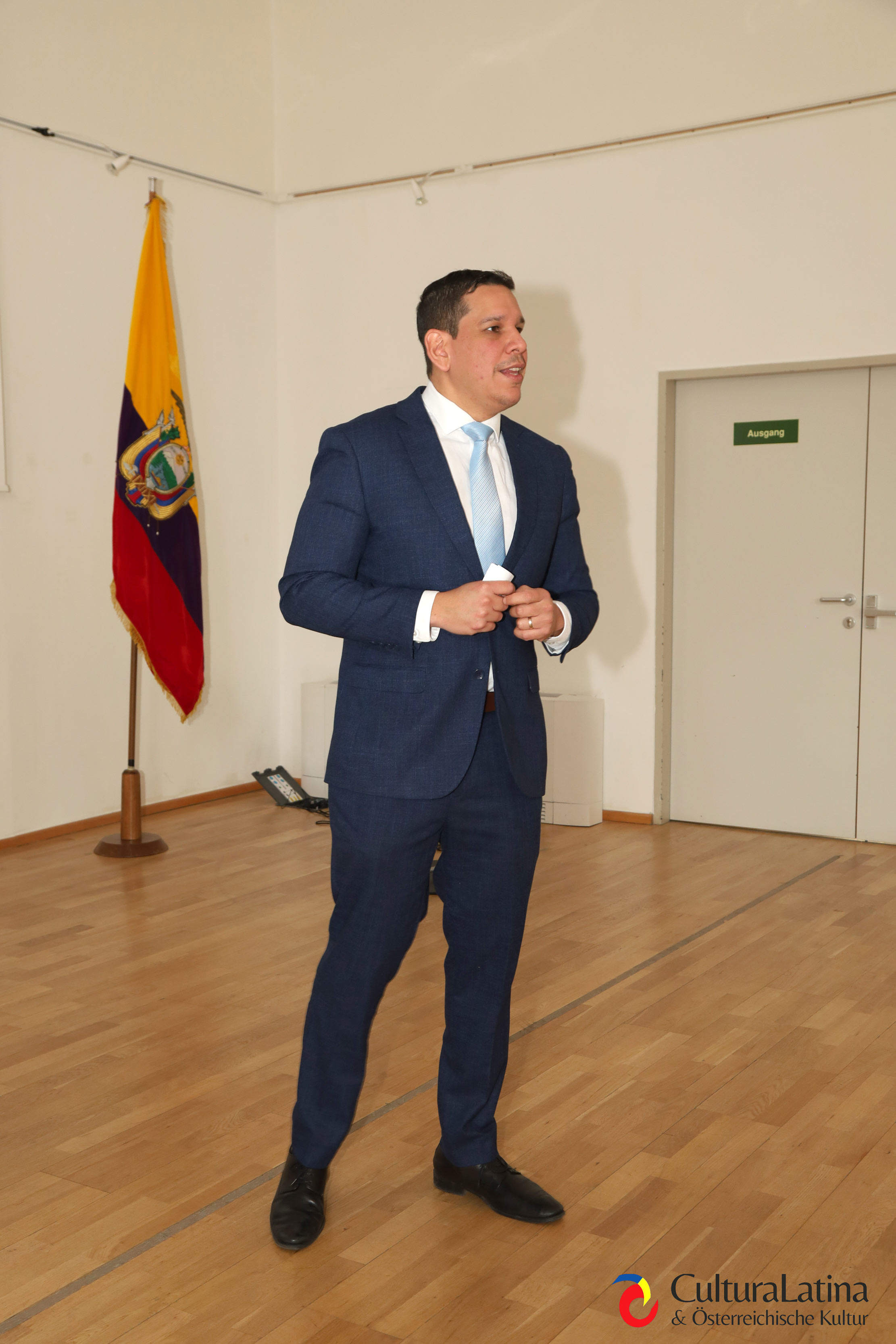 S.E. Mireya Muñoz, Embajadora de Ecuador en Austria. Foto: Ivett Ángeles Litano. S.E. Mireya Muñoz, Embajadora de Ecuador en Austria. Foto: Ivett Ángeles Litano.
