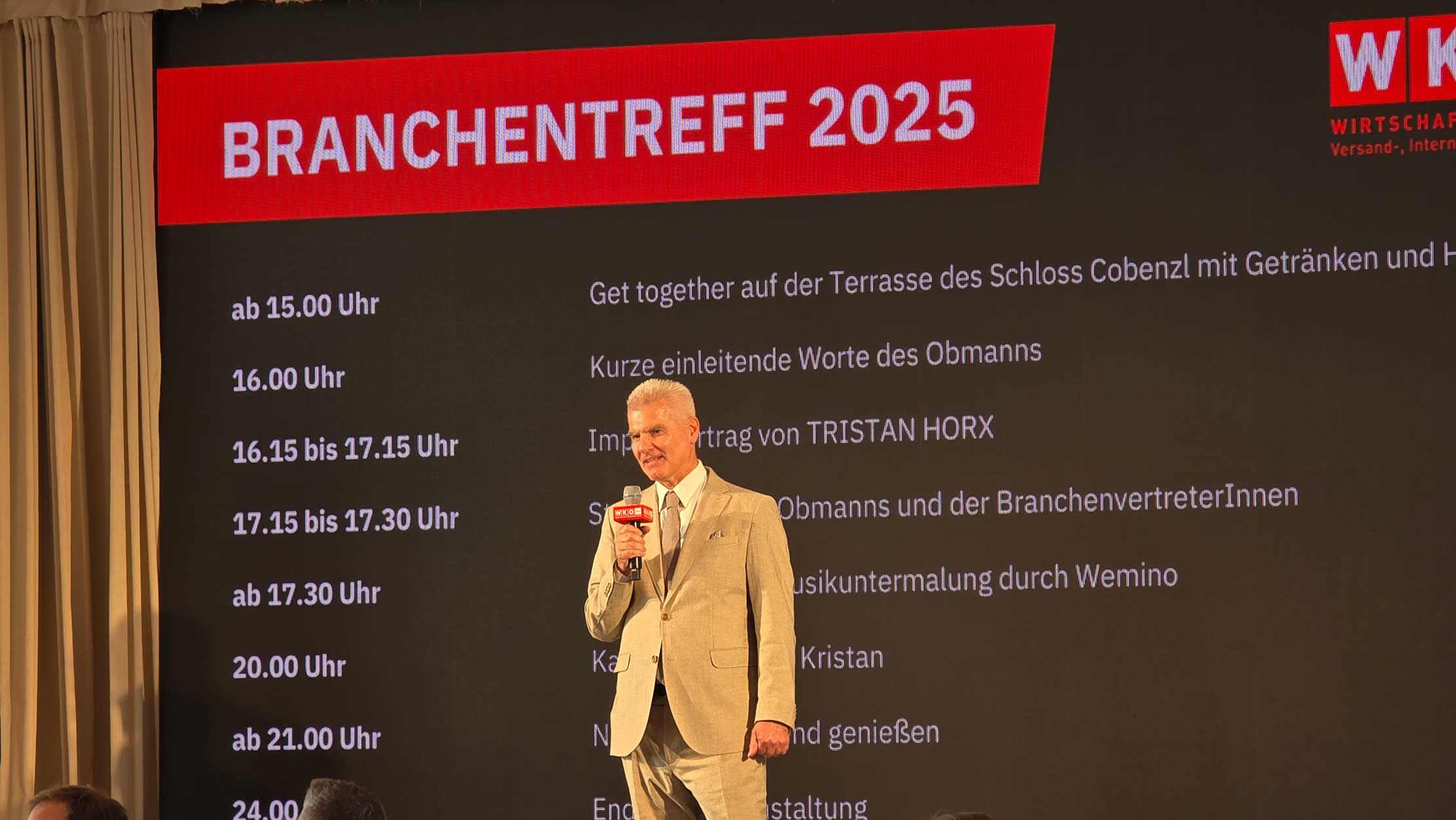 Andreas Popper, Obmann Landesgremium Wien des Versand-, Internet- und Allgemeinen Handels (Foto: CulturaLatina) Andreas Popper, Obmann Landesgremium Wien des Versand-, Internet- und Allgemeinen Handels (Foto: CulturaLatina)