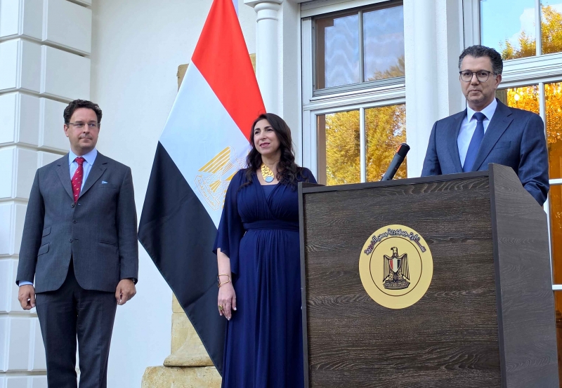 V.r.n.l.: S.E. Botschafter Mohamed Ibrahim Nasr Salem, seine Ehefrau Frau Marwa Elmosslemany und Botschafter Mag. Maximilian Hennig.