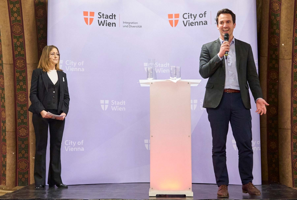 Vizebürgermeister und Stadtrat für Bildung und Integration Christoph Wiederkehr beim „Community Forum Wien – Vielfalt im Dialog“